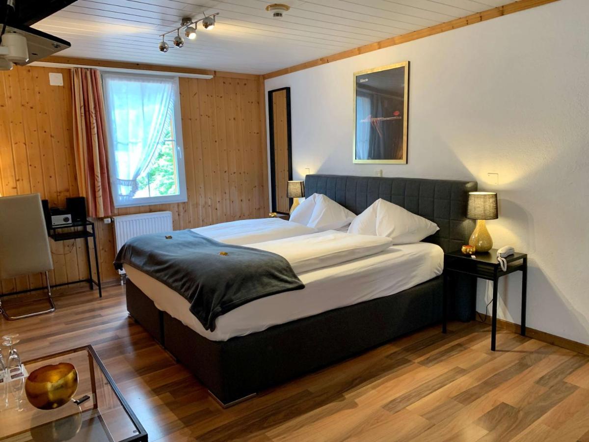 Chalet Hotel Adler Ag Kandersteg Esterno foto