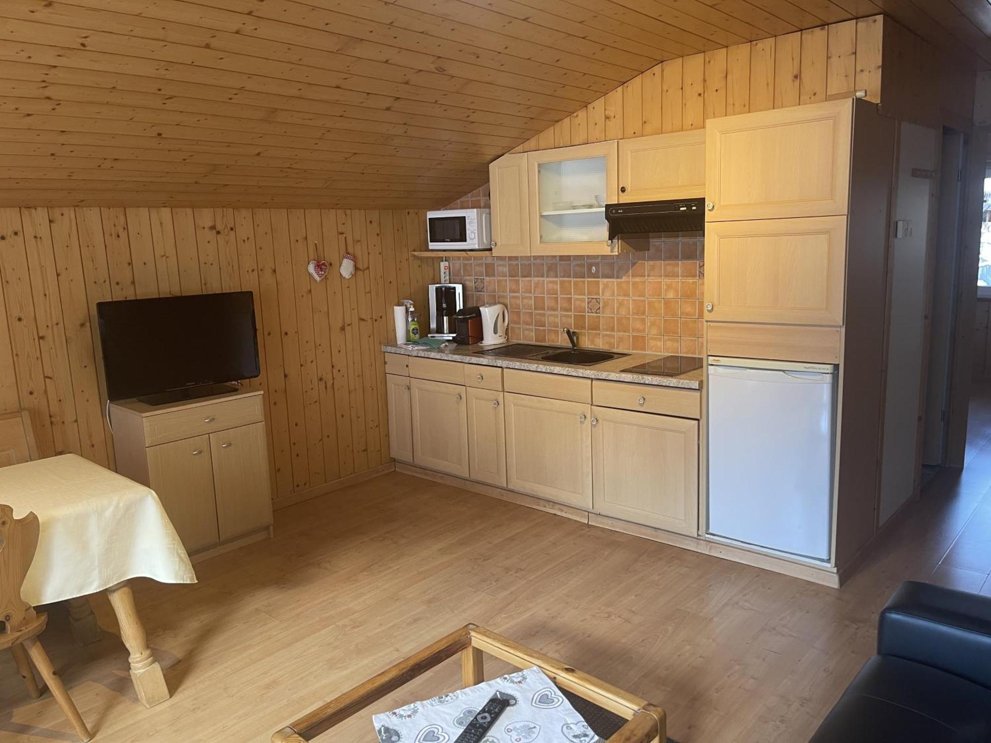 Chalet Hotel Adler Ag Kandersteg Esterno foto