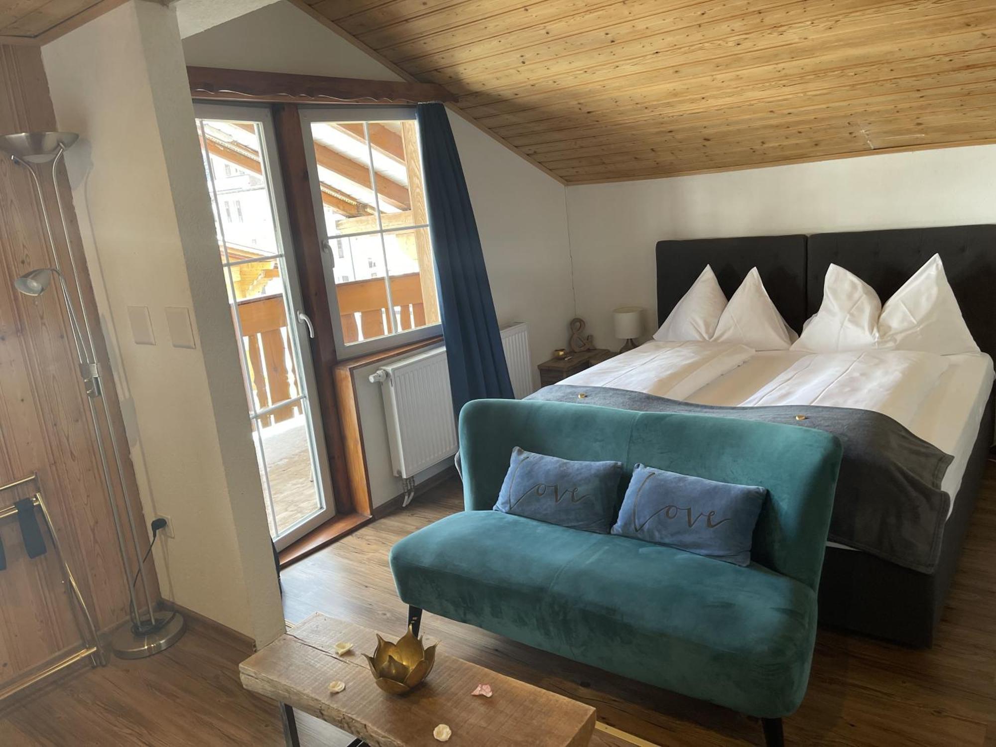 Chalet Hotel Adler Ag Kandersteg Esterno foto