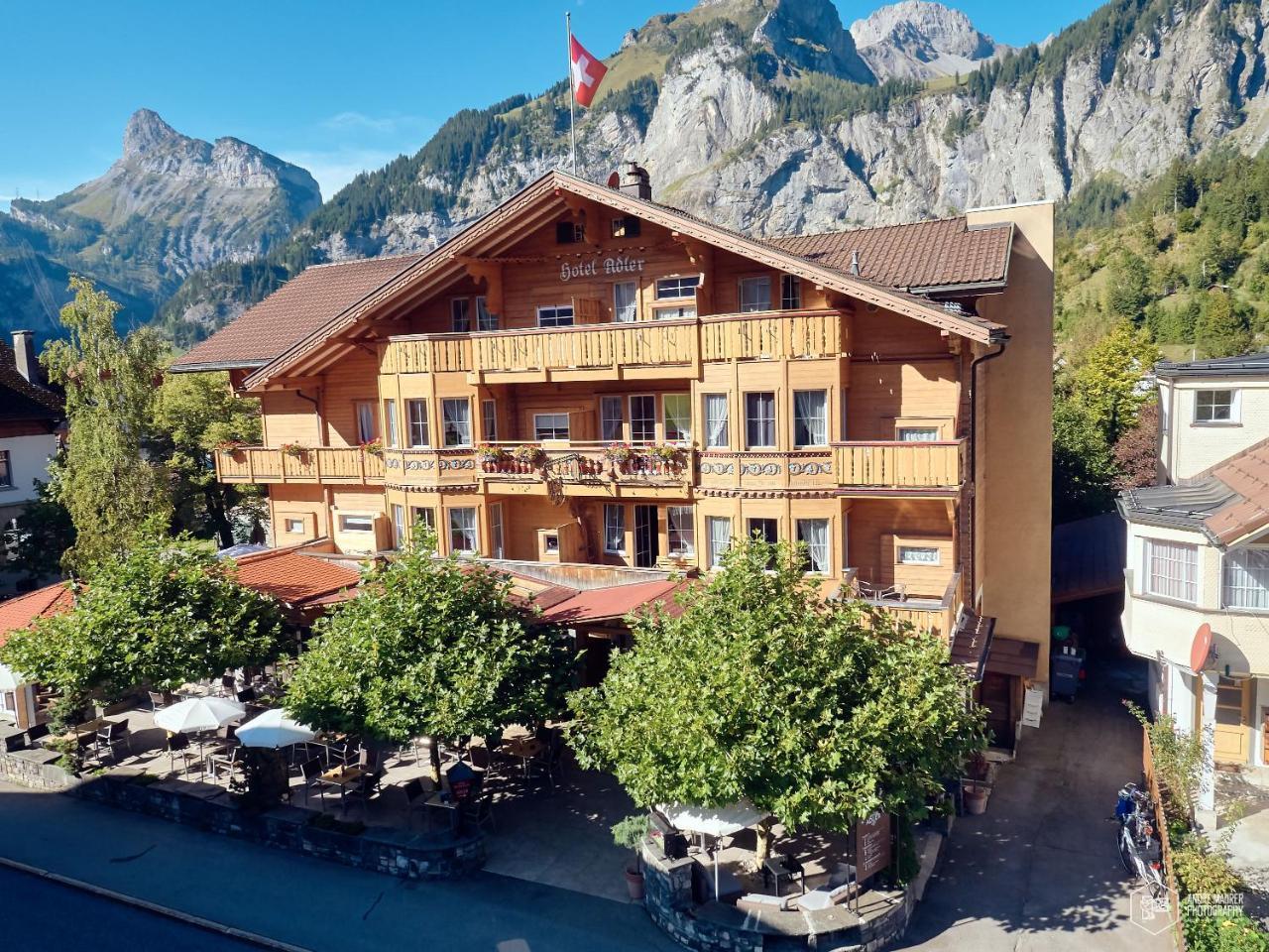 Chalet Hotel Adler Ag Kandersteg Esterno foto